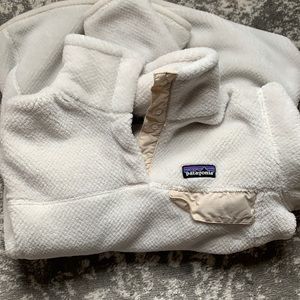 Off white Patagonia fleece